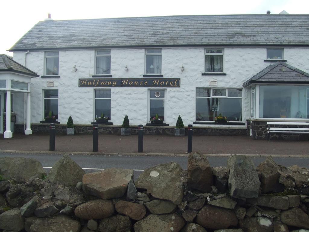 Halfway House Hotel Larne Eksteriør bilde