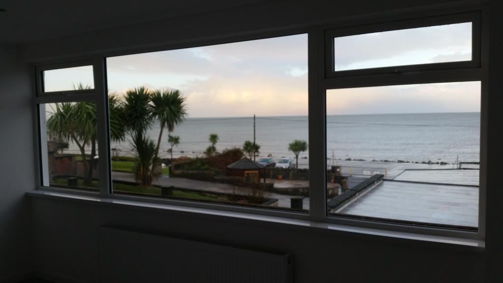 Halfway House Hotel Larne Rom bilde